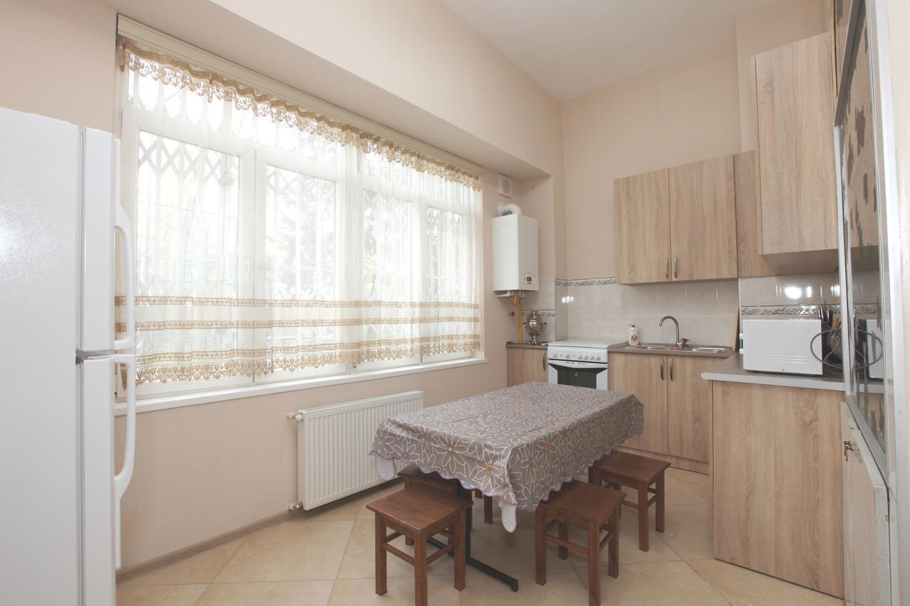 Apartment At Stalin House Tbilisi Exterior photo